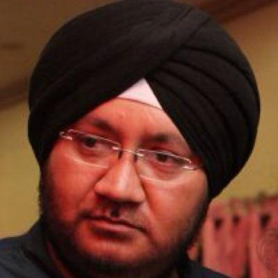 JSChhabra28's profile picture. 