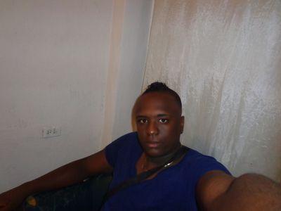 julimadrid008's profile picture. 