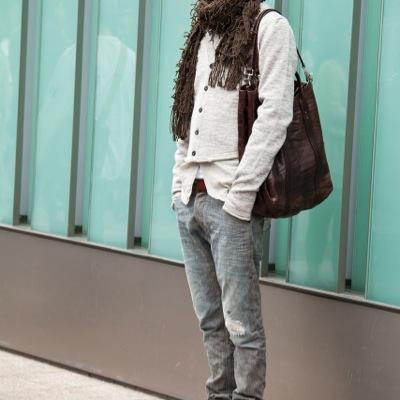 メンズファッションや髪型について最高なつぶやきをします。いいなとおもった方フォローおねがいします男性はじぶんに合った、女性は彼氏にしてほしーものなんて、さがしてはみませんか？笑 千葉 25歳  美容師
