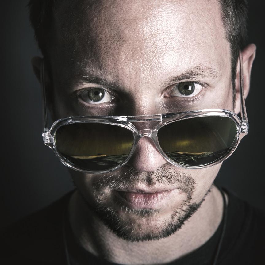 I am the man, the man of jam! I'm a full time music producer and studio engineer / photography studio manager.