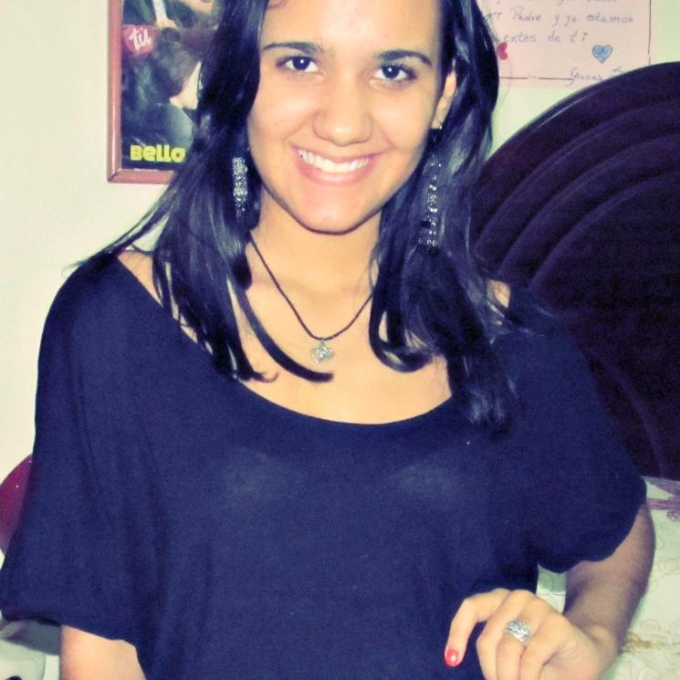 GOD is my truth, Jesus is my virtue♥ I love who i am. To Infinity and Beyond-YOLO♥ La tristeza dura hasta que decides ser feliz.