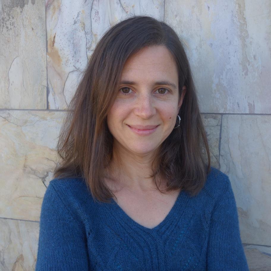Seasoned science and health writer, with expertise in genetics, evolution, and the microbiome, and special interest in food, sustainability, and conservation.