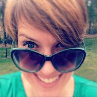 Eileen Ferrell - @baldheelgrl Twitter Profile Photo