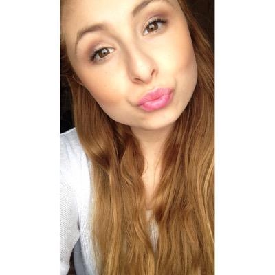 mariemelissaa's profile picture. Country life is the best life