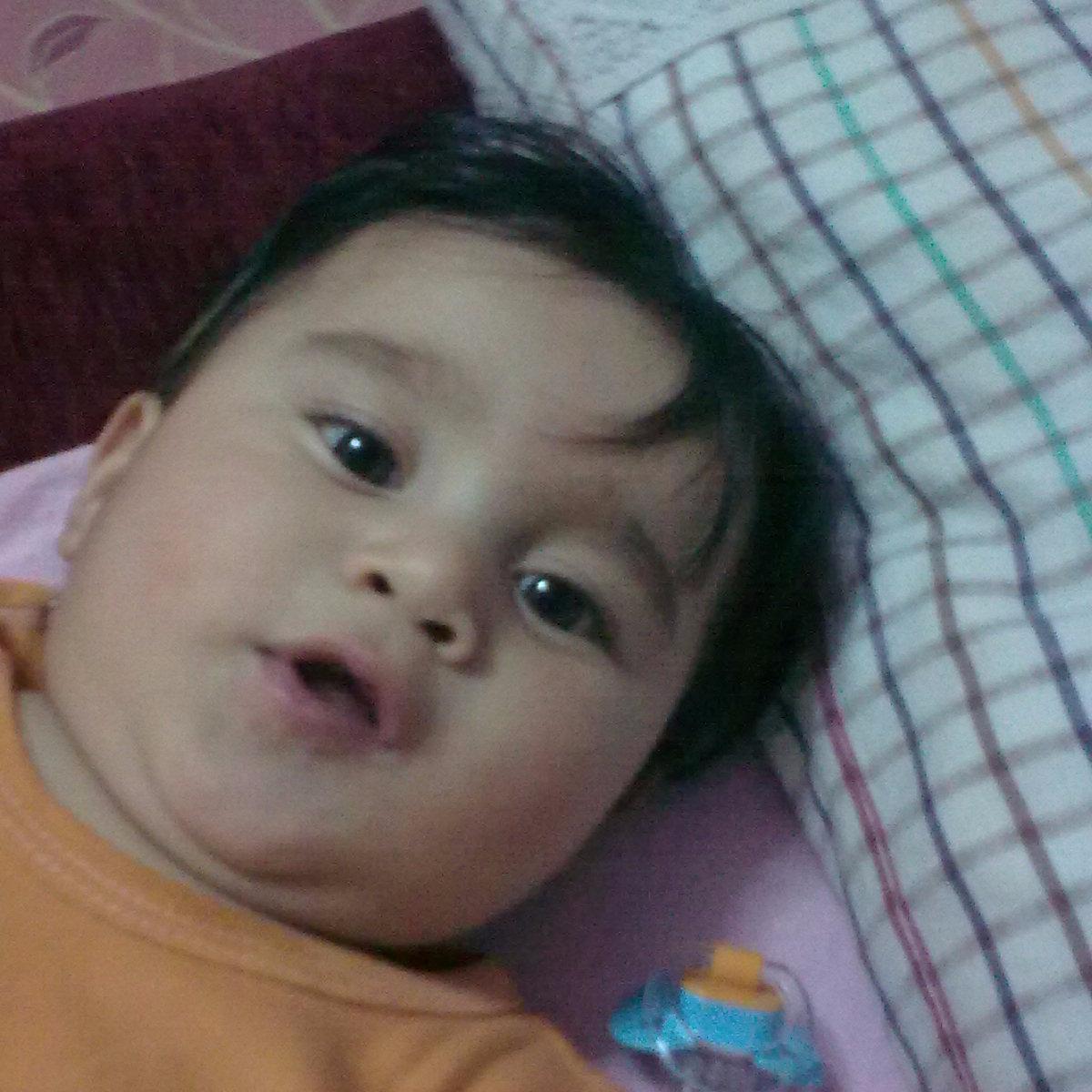 emryetis's profile picture. 