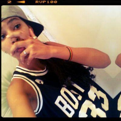 ...* Quee Sejaa Justaa Todaa Formaa De Amaar ✌