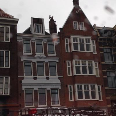 hagabezs's profile picture. 