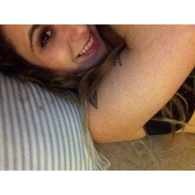 megannef0x's profile picture. take me somewhere new. 
virgo | 20 | stoned 

insta/snap: highimmeganne