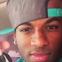 CristinenlocerG's profile picture. quien se arriesga piensa en lo que puede perder pero nunca en lo que puede ganar. .l.