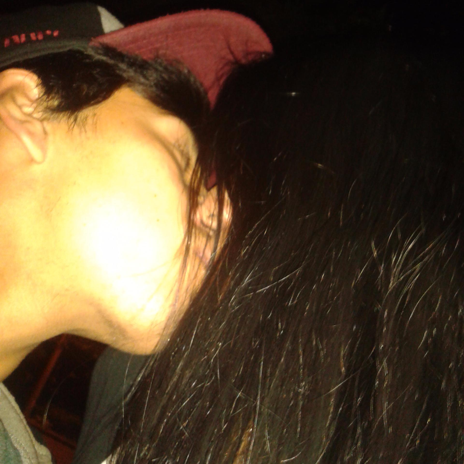 ElviraYatoL's profile picture. Cuando me enamoro doy toda mi vida a quien se enamore de mi ♥           ◢◤