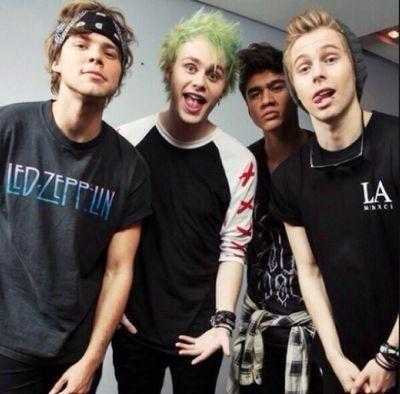 « I dedicate this song for you,
the one who never sees the truth, that I can take away your hurt,
heartbreak girl...» ~5SOS