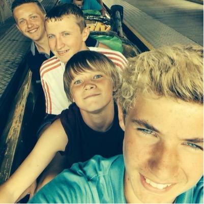 iiPoyzaXDx's profile picture. 