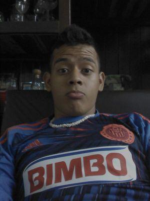 luiszchiverio's profile picture. chivas de corazon