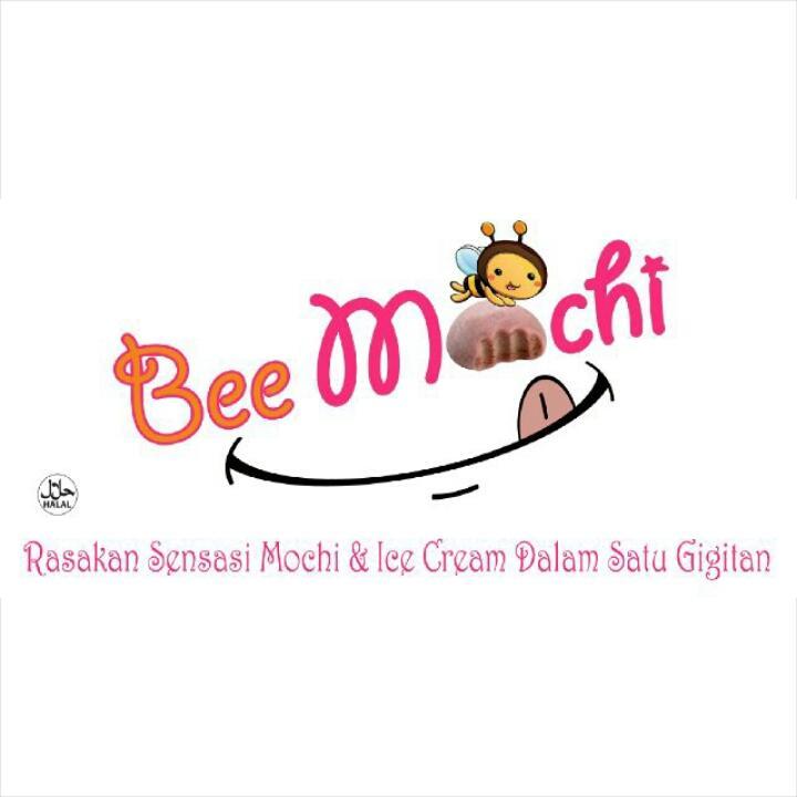 Put mochi in your mouth, feel the sensation of ice cream melts on your tongue. Dare to try it ? Grab it fast !!! || ig: bee_mochi