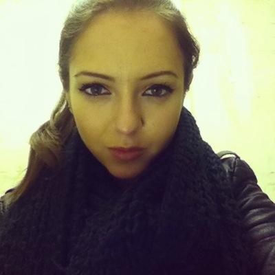 sbenzallat's profile picture. 