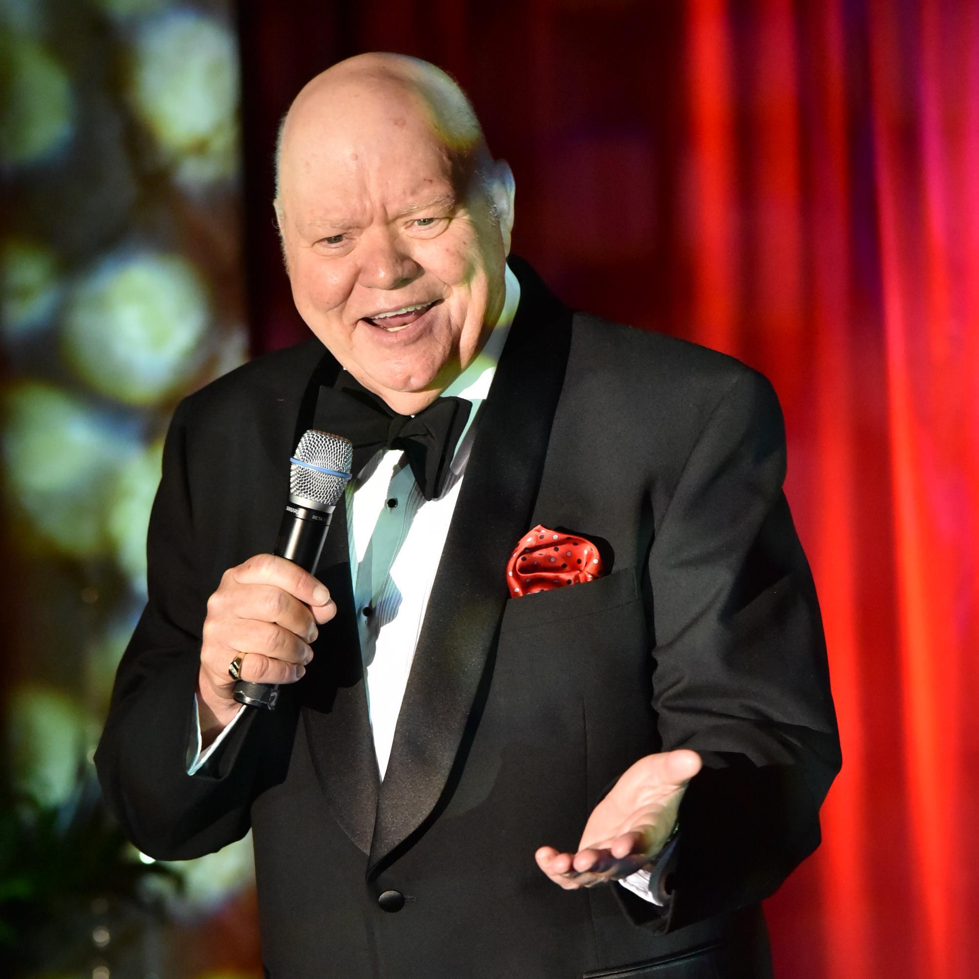 mikewallywalter's profile picture. 39 years as a stand up https://t.co/9DBTINg7P9 what? and I look like Don Rickles..