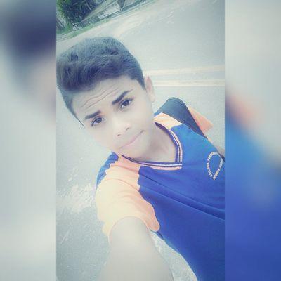 □paraense★
□Dançarino
□14 anos 
HUMILDADE SEMPRE♔♚