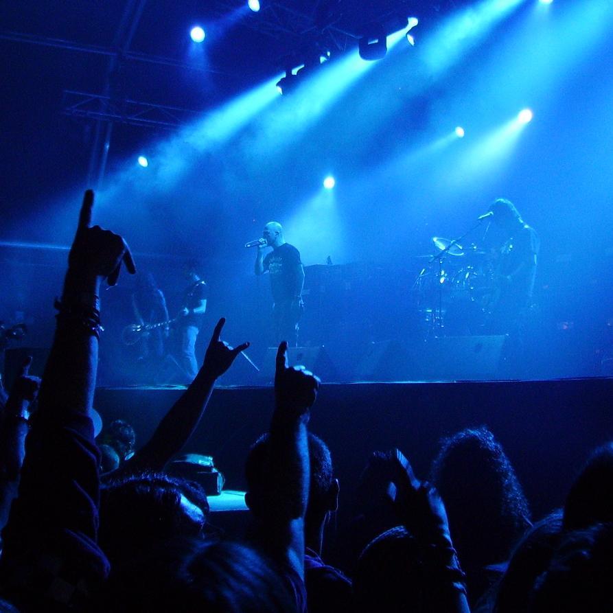 ¡Te llevamos al mejor festival de rock nacional, los mejores precios! Buses económicos,distintos días de salida desde diferentes puntos de la península.