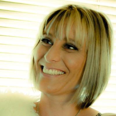 StudentmidwifeJ's profile picture. Midwifery student, Year 2. Married, Mum to 5, always ready to take on a challenge. Oxytocin loving. Life is too short, so live well, love much, laugh often