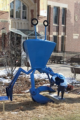 GIANTBLUECRAB's profile picture. I am an island god trapped on this merciless parcel of Henry Law Park/Lawn. Profile photo via @ferretface. He, too, will be spared.