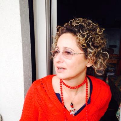 Per il diritto umano alla Conoscenza. Insegnante Casa Circondariale Catanzaro. Presidente Cooperativa culturale Atlantide.