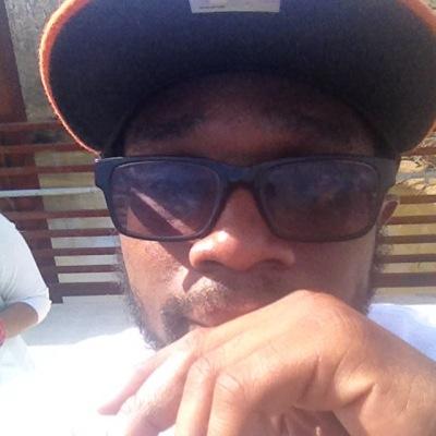 its only entertainment earth.. fire.. in wind is the way I'm living #framegang IG FrameGangClothing