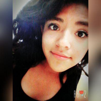 ximena_santos's profile picture. 