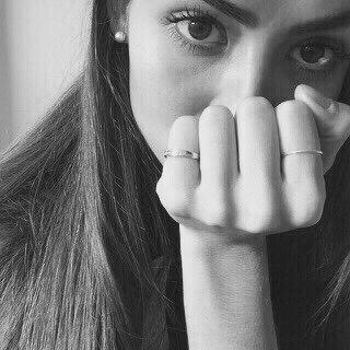 وقلبُكَ أرضـي وأهلـي وشعـبي، وقلبُكَ قلبيّ.