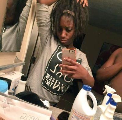 Jay • Ne • ShiA
I'm What's Pretty