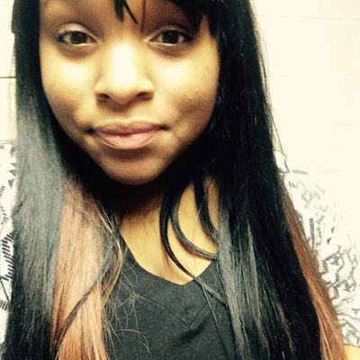 Follow me, i follow back and also add me on snapchat:@Tori_Griffin25