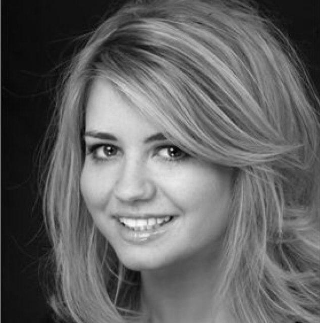 Senior Talent Agent @screamtalent98 & @reddoormgmt Email: jessica@screammanagement.com jessica@the-reddoor.co.uk