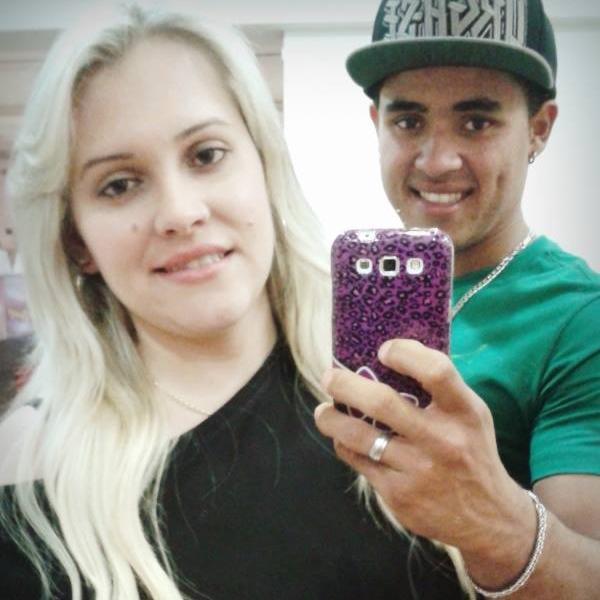 Se não puder se destacar pelo talento, vença pelo esforço.
