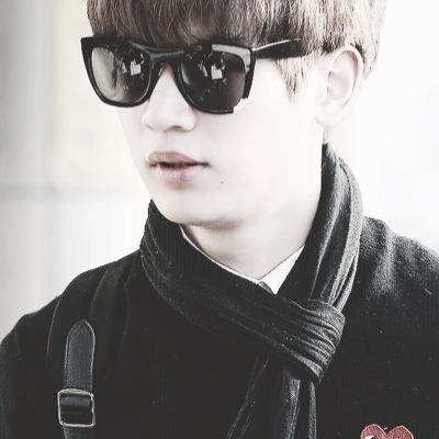 Choi_Charisma's profile picture. |ROLEPLAY| Single, face of ShinEE and main rapper. just an average flaming charisma man!