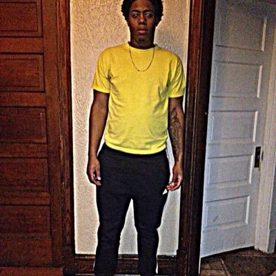 #BallingLikeTookie ✈️ #23 #CollegeBound ✒️✏️ Young & Gifted
