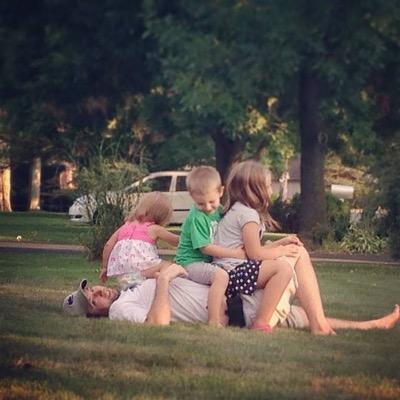 Husband and father of four. Craft beer lover and occasional brewer. Humanist. Philly sports fan. Philly 'burbs native living in northeastern Maryland. Rock!