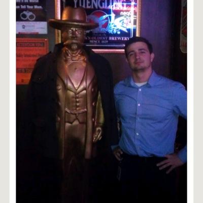 rreagan46's profile picture. Accounting and Finance working hard for my goals everyday. #HardWorkPaysOff