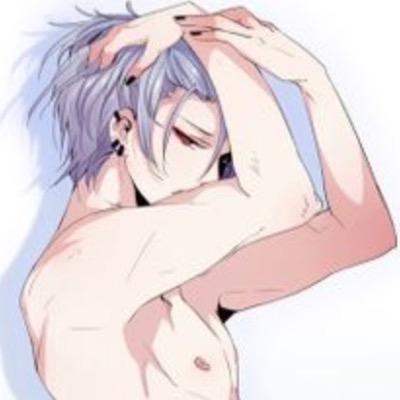I'm Karu. I'm pretty shy but I like to help people. Engaged to my loving @_the_best_me_