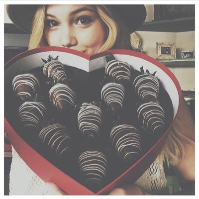 SkylarLewisDN's profile picture. Part time student, full time fifth generation monster hunter. My friends call me Sky. [Not Olivia, she's @olivia_holt.]