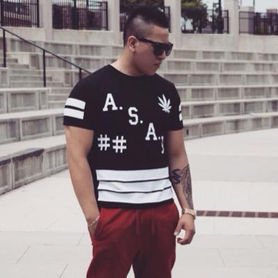 ○Cantante ○Compositor ○Productor • Instagram@KelzonMusic