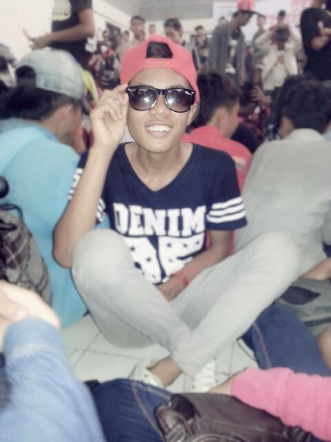 My pin:2A332746 || BALANGSAK !!!