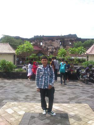 ThisIsJets29's profile picture. 290811 @Juleytz29 UNY | SMA N 1 WONOSARI | X F | XI SOS 3 |XII SOS 3 | ( ║║║═╬═ ) | 
Facebook : Suryo Tri Saputro
youtube : This Is Jets29