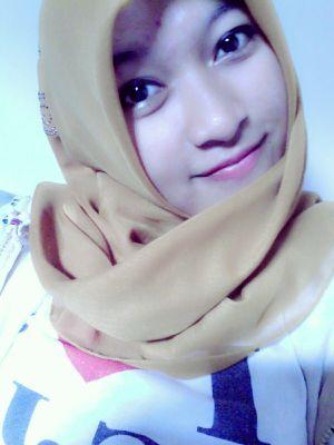 yupiandini's profile picture. ig: YUPIANDINI | path: Yupi Andini