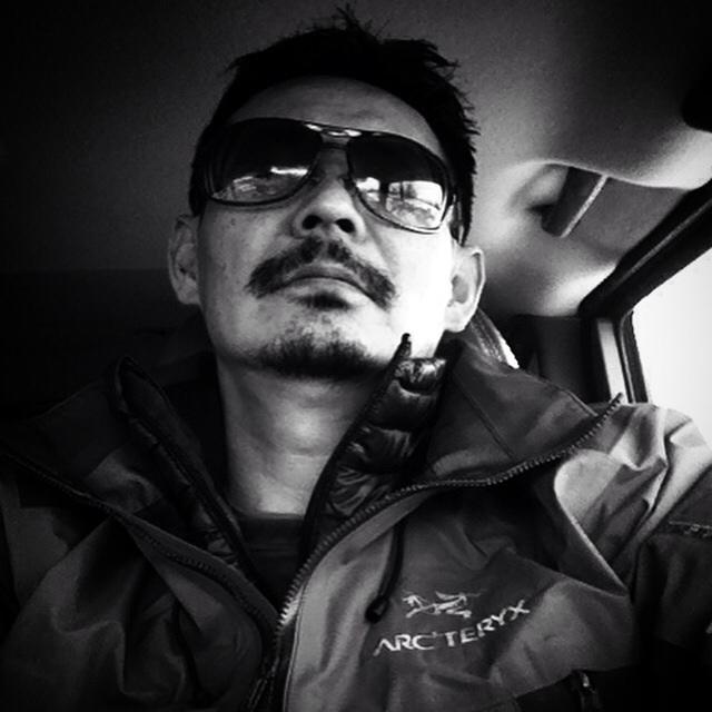 .....알아가는중 ..MBA / Developer / Off road /phorography /미국 구석서 작은사업 부풀리는중 / 앞만보게 진화중....