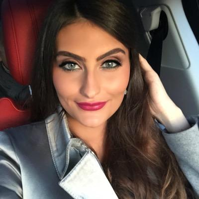 larooshti's profile picture. Web Designer, CEO of LinkAWeb @LinkAWeb1 Wedding Blogger @ATouchofWhite_