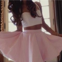 follow @lovemebuteras please thanks luv♡