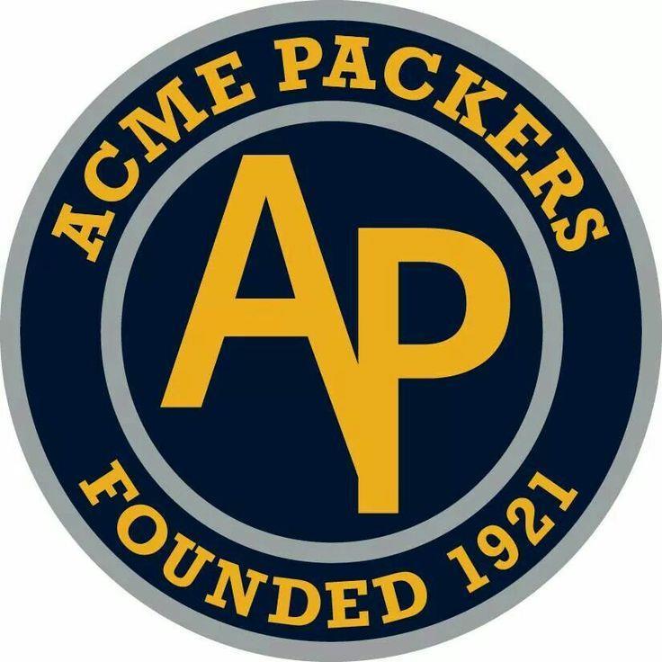 This page contains material for 18+.....I love to laugh, look at pretty things, and following the Green Bay Packers.