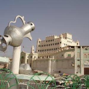 لكل ذي إطلاع