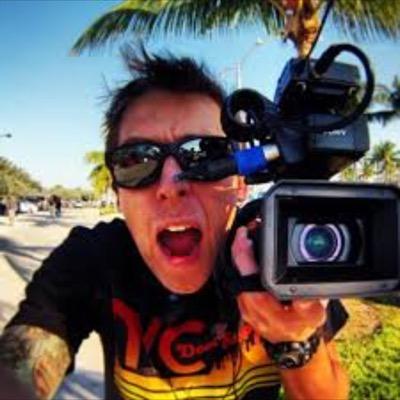 Romanatwood fan page! smile more;)