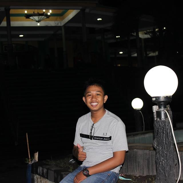 adamhilaludin11's profile picture. 