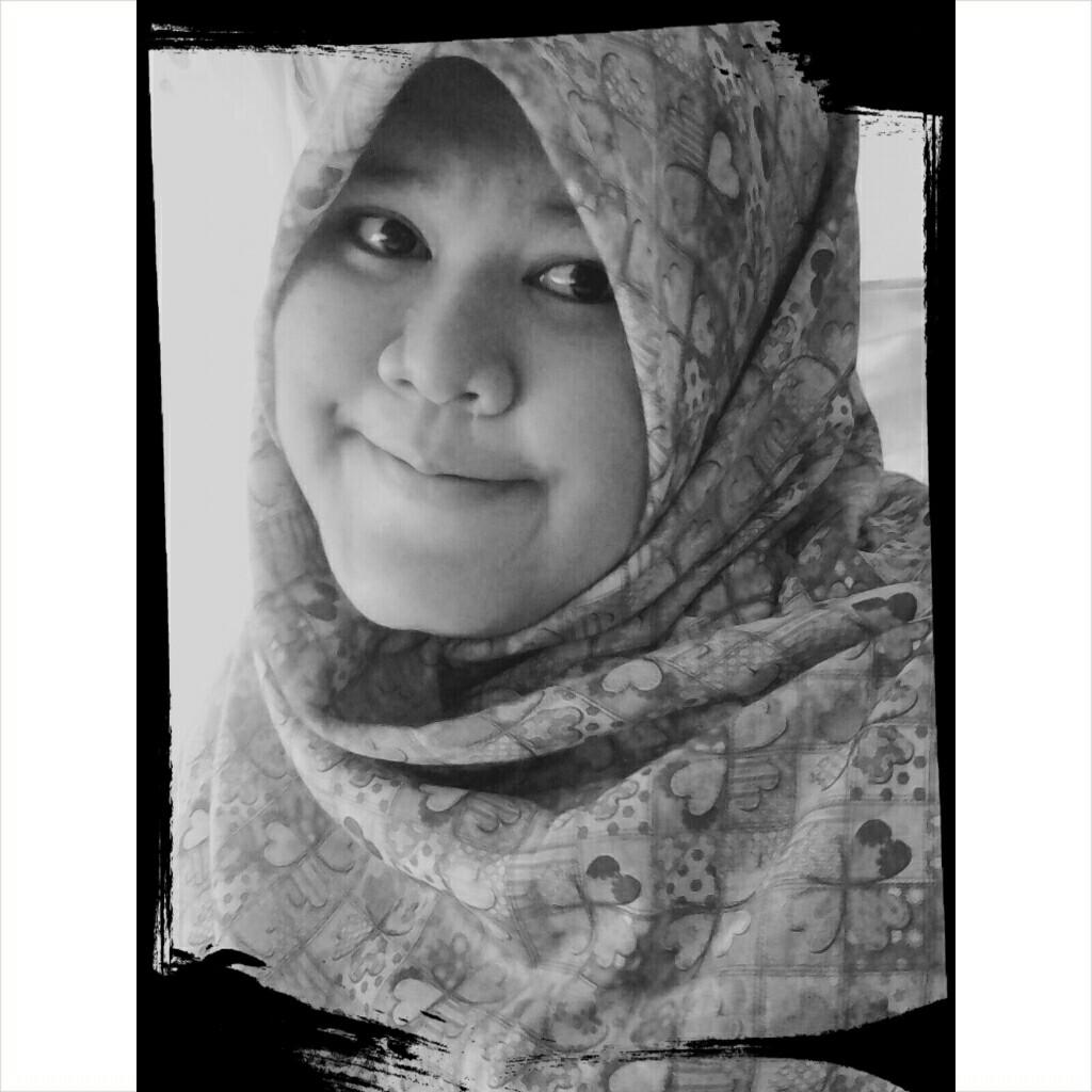 mention just folbck | 31 juli 1994 |student of management Ddharma Andalas University ♡ muslim | single ♥
